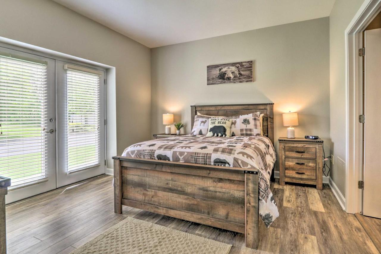 Downtown Pigeon Forge Condo With Pool Access! المظهر الخارجي الصورة