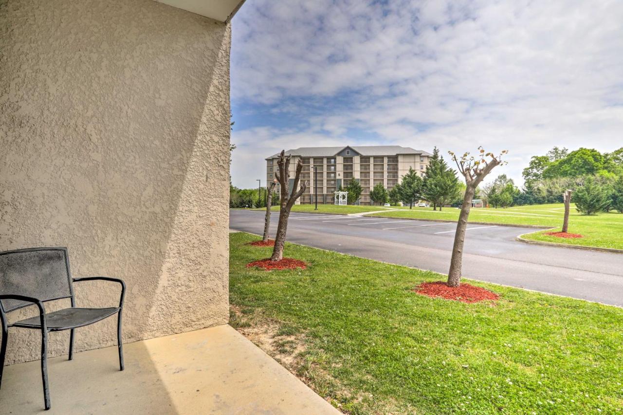 Downtown Pigeon Forge Condo With Pool Access! المظهر الخارجي الصورة
