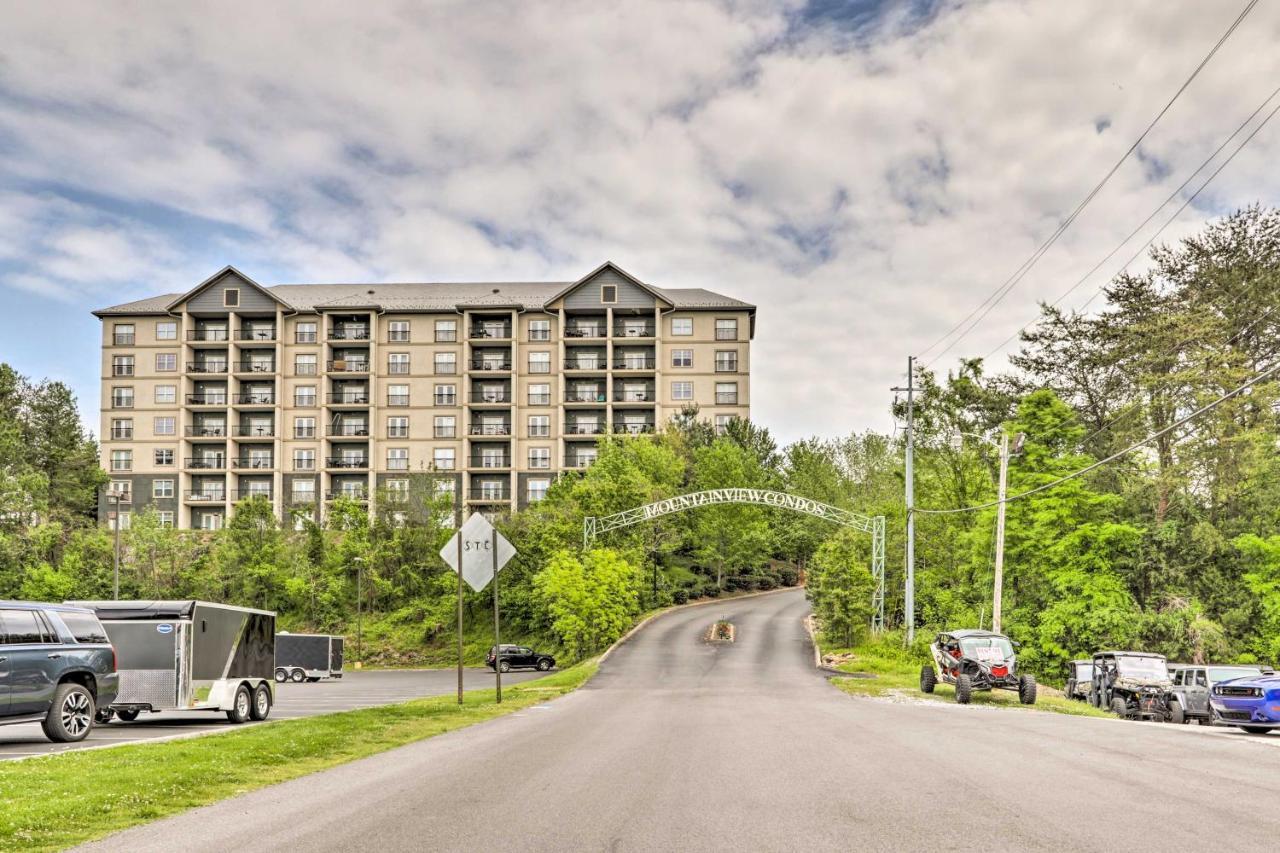 Downtown Pigeon Forge Condo With Pool Access! المظهر الخارجي الصورة
